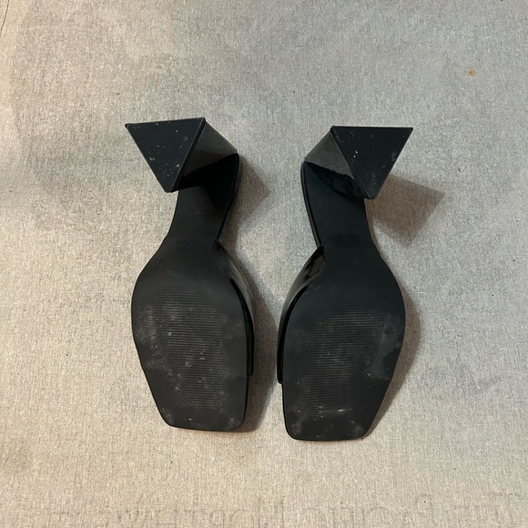 Forever 21 Black Heels - Picture 2 of 3